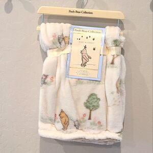 SOLD DISNEY Winnie the Pooh and Piglet Plush Baby Blanket 30x40 NEW